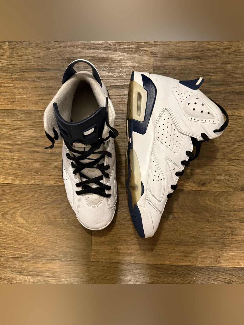 Jordan Retro 6 Midnight Navy Size 12 Men